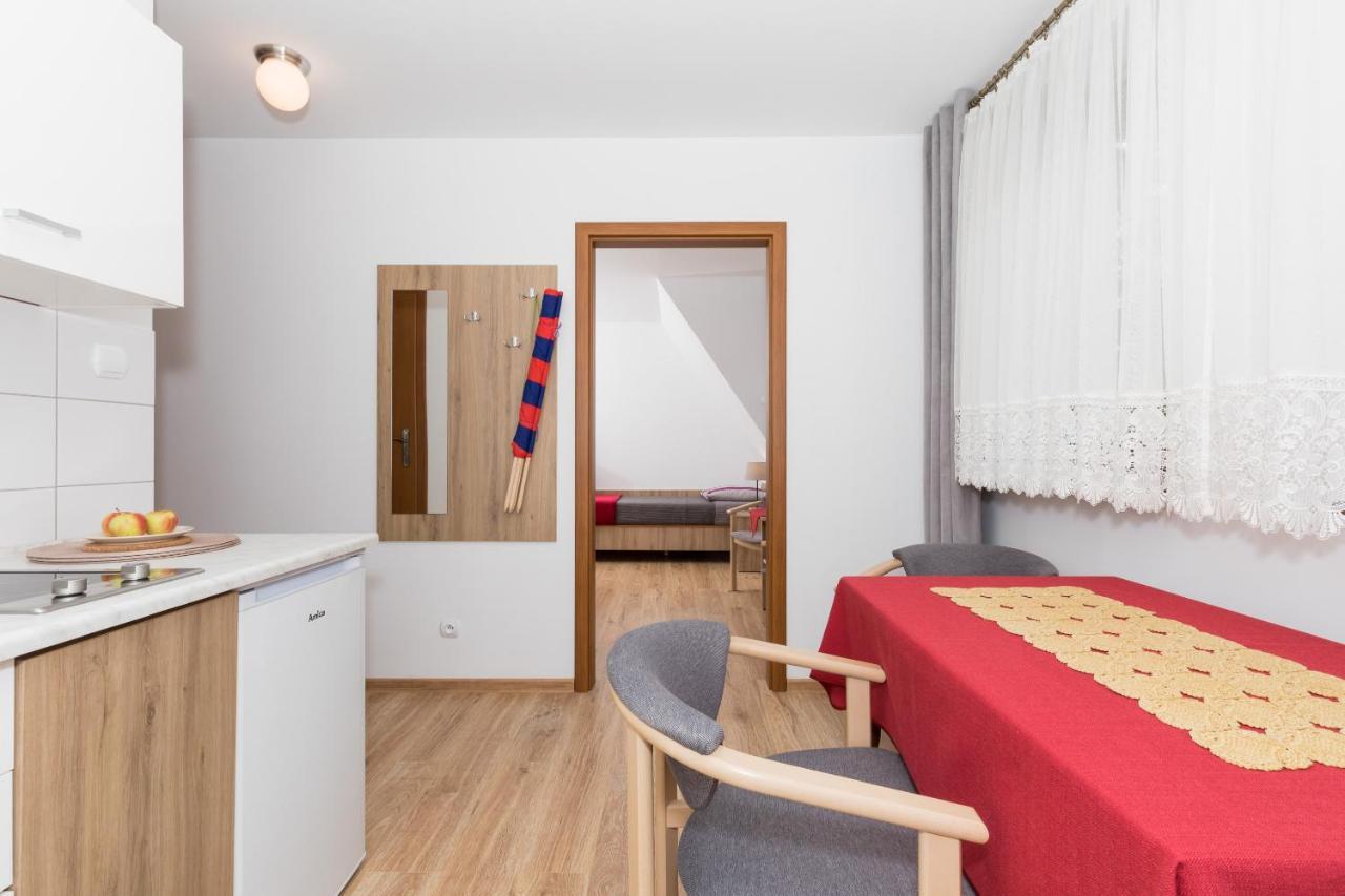 Apartamenty I Stylowe Pokoje Pobierowo Ngoại thất bức ảnh