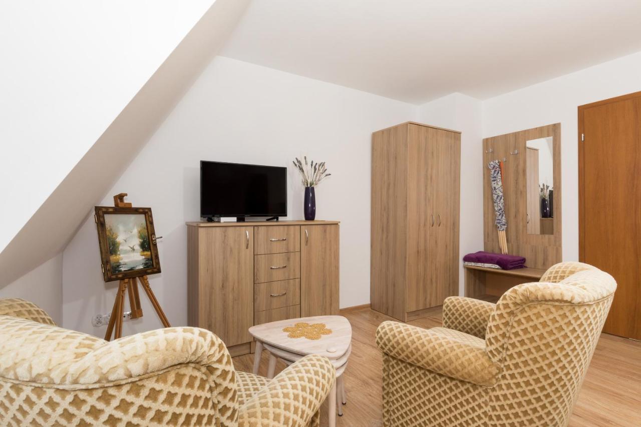 Apartamenty I Stylowe Pokoje Pobierowo Ngoại thất bức ảnh